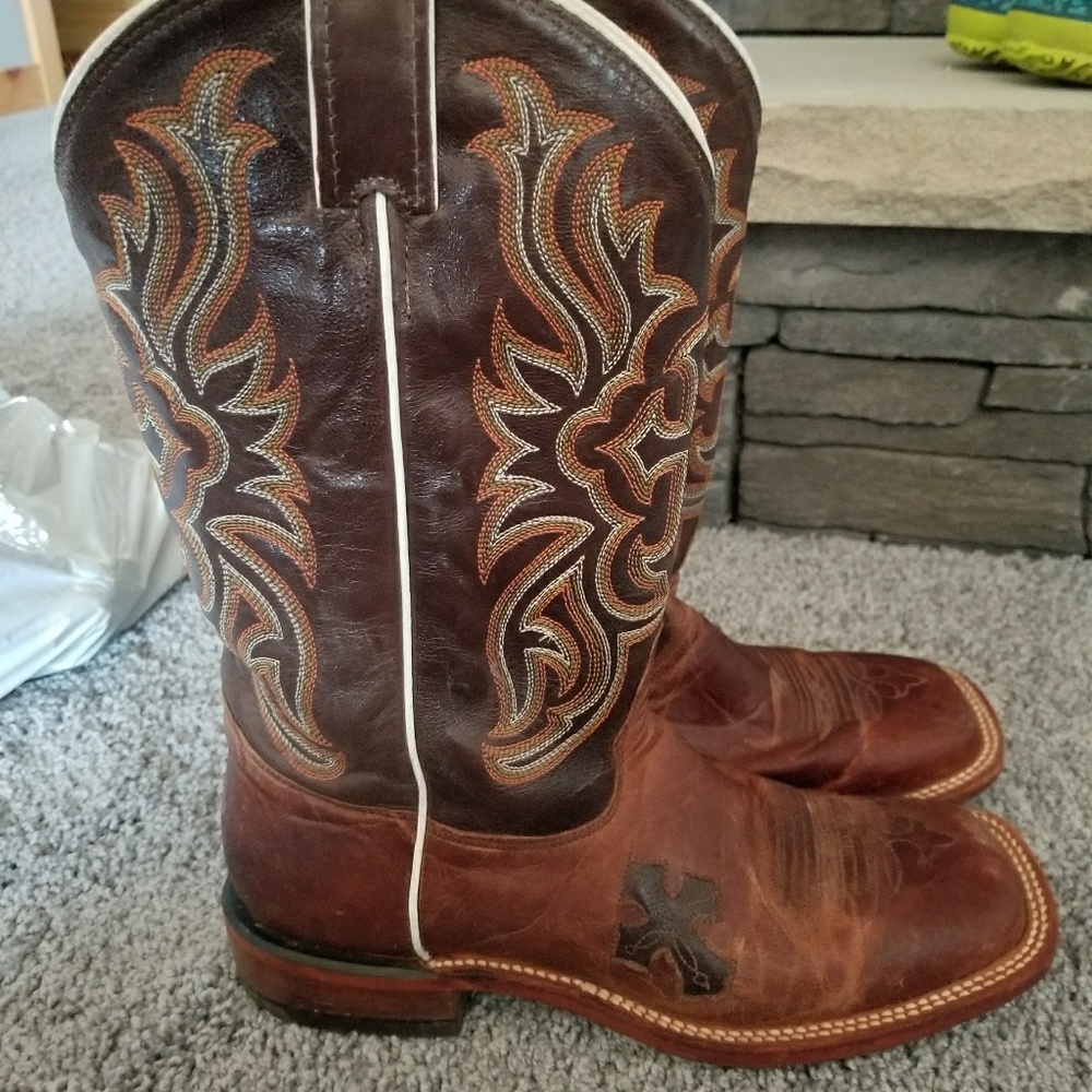 Tony lama cowgirl boot